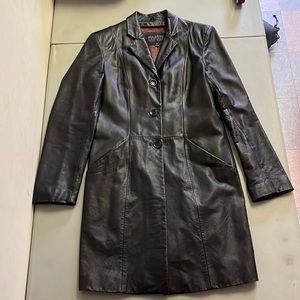 USED WILDON LEATHER TRENCH /JACKET WOMANS SMALL